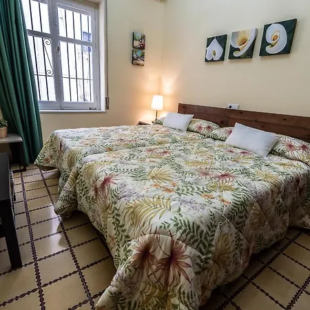 Gran Avenida 57 * Καντίζ