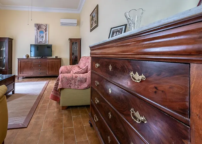 Gran Avenida 57 كاديز