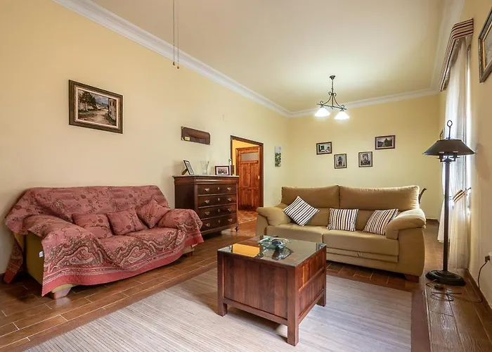 Gran Avenida 57 كاديز